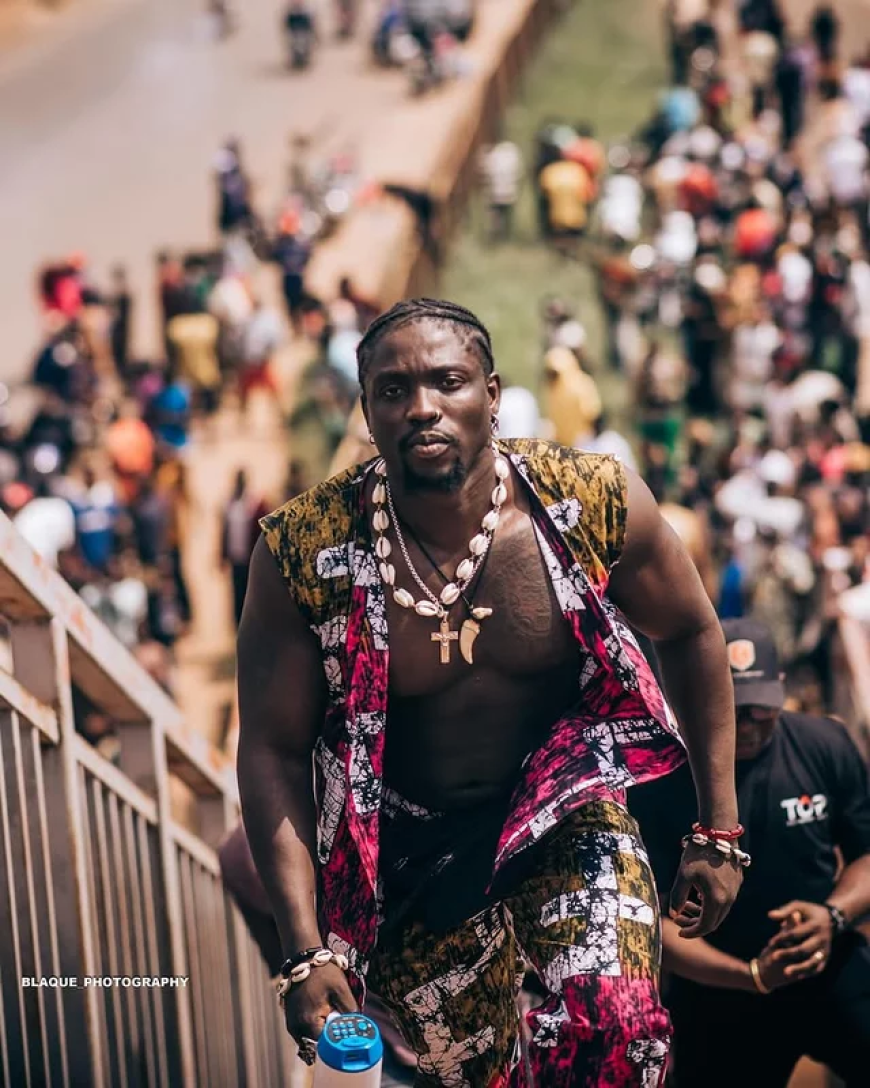 VeryDarkMan Offers ₦500k Gift to Lady Behind Nkechi Blessing’s Viral Gym Pictures